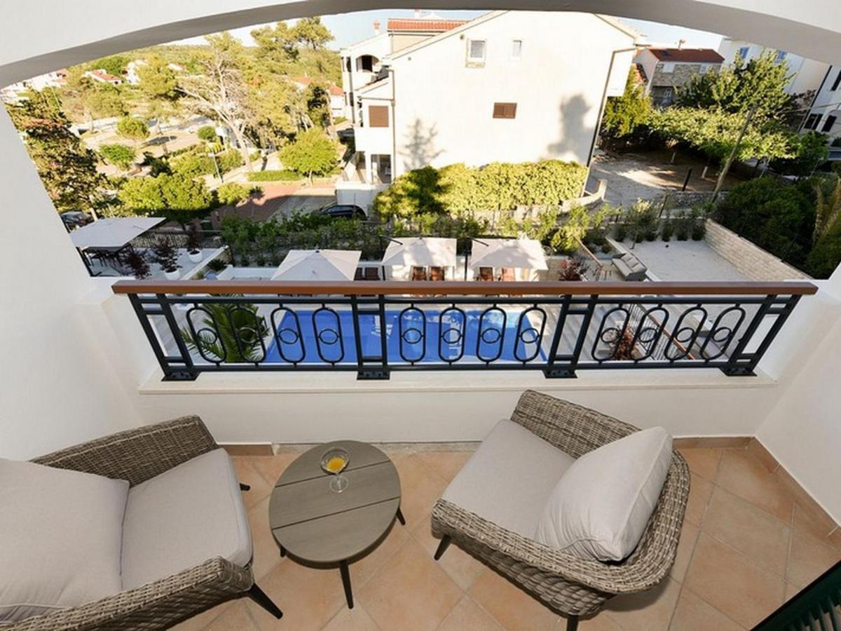 Mediterraneo Garden Apartments بيتريتْشاني الغرفة الصورة