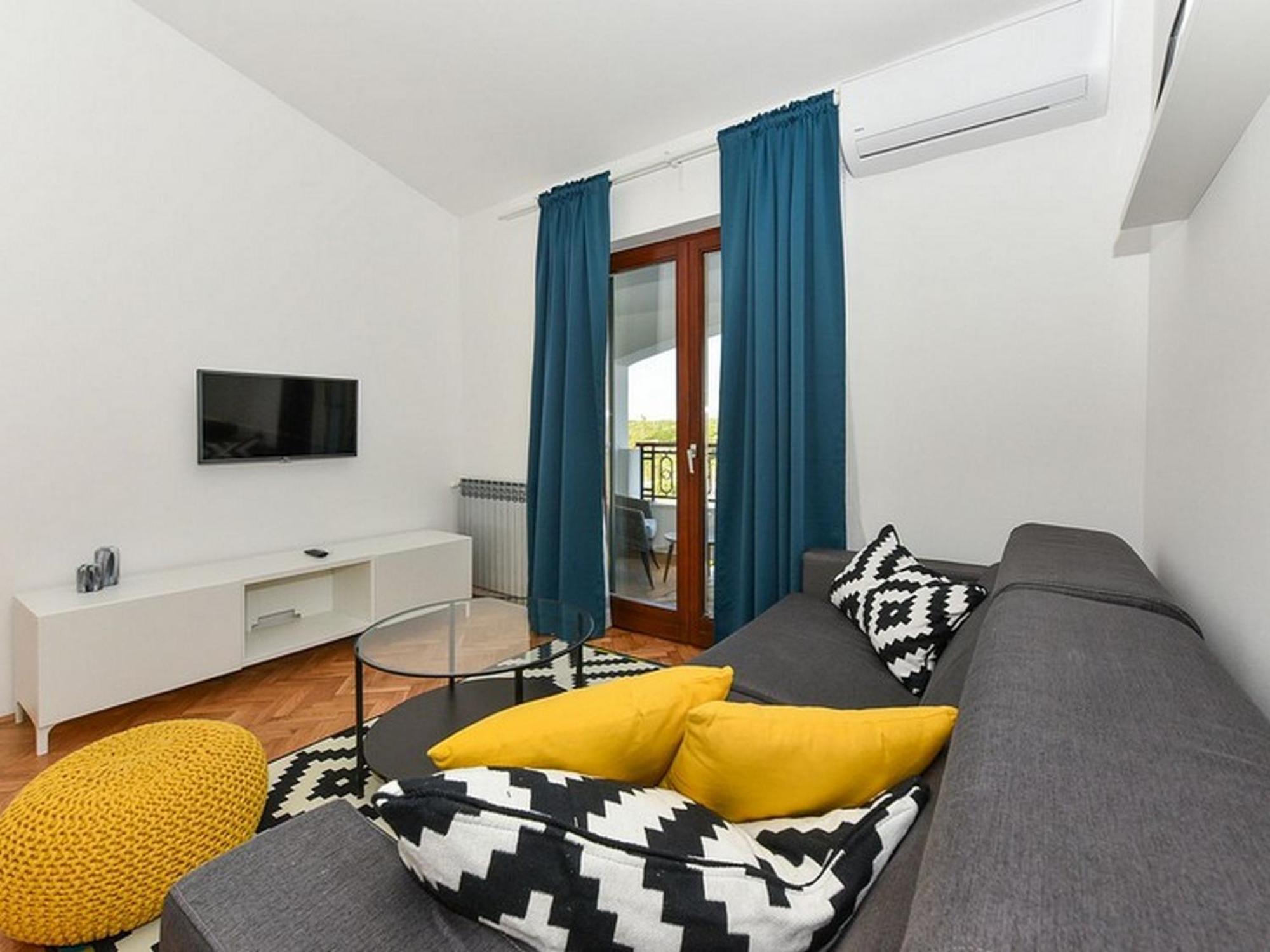 Mediterraneo Garden Apartments بيتريتْشاني الغرفة الصورة