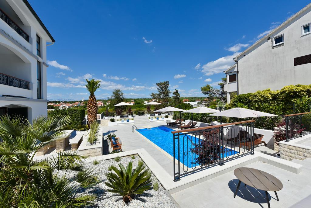 Mediterraneo Garden Apartments بيتريتْشاني المظهر الخارجي الصورة
