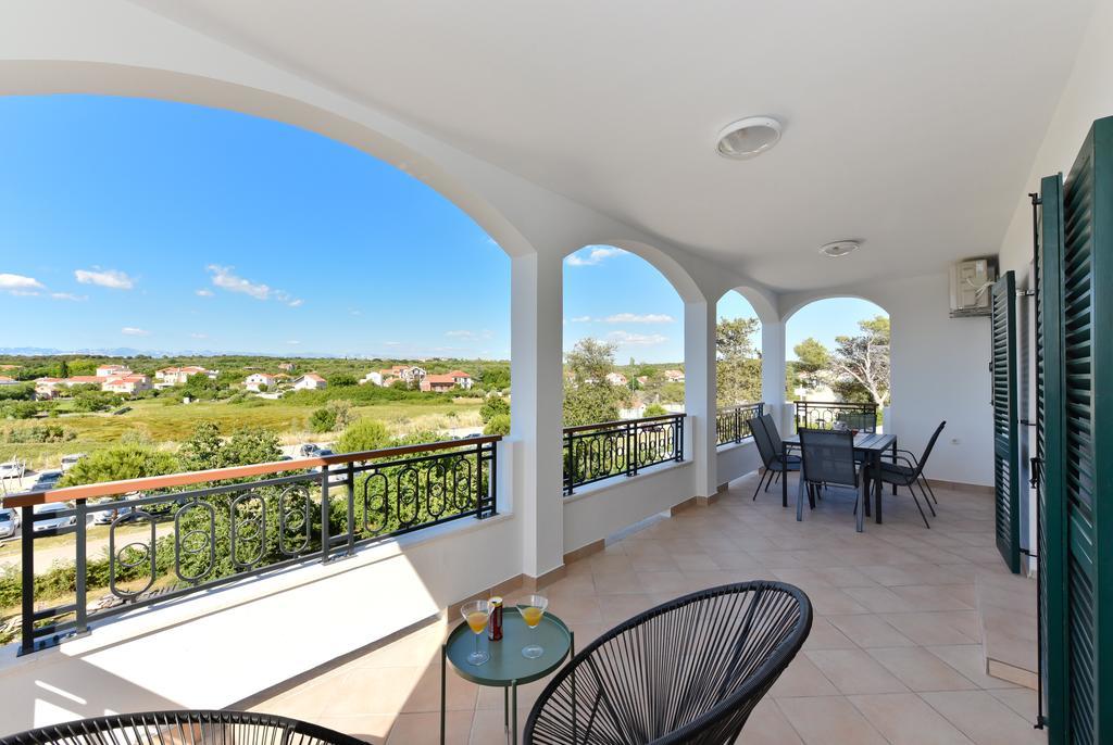 Mediterraneo Garden Apartments بيتريتْشاني المظهر الخارجي الصورة