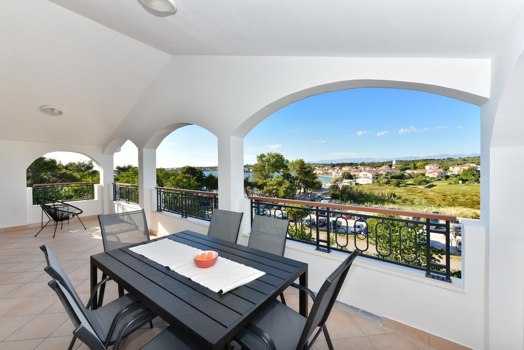 Mediterraneo Garden Apartments بيتريتْشاني المظهر الخارجي الصورة