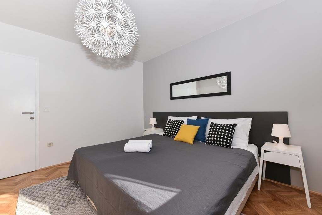 Mediterraneo Garden Apartments بيتريتْشاني المظهر الخارجي الصورة