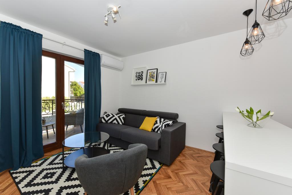 Mediterraneo Garden Apartments بيتريتْشاني المظهر الخارجي الصورة