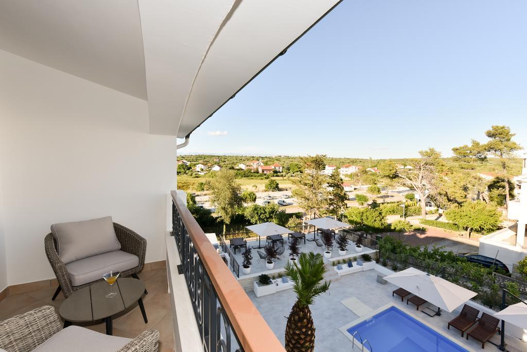 Mediterraneo Garden Apartments بيتريتْشاني المظهر الخارجي الصورة